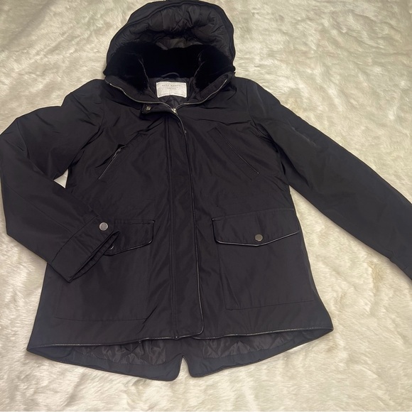 Zara black puffer zip up‎ coat with adjustable waist. - Picture 1 of 6